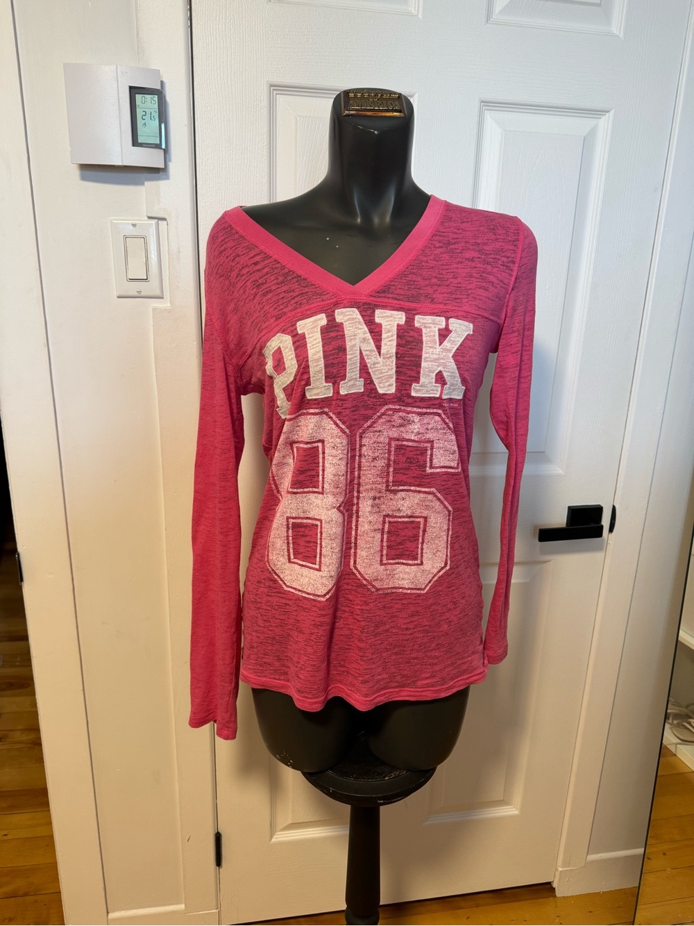 PINK Victoria's Secret 86 Long Sleeve V-Neck Tee - Pink